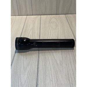 MAGLITE 10” Inch Vintage Flashlight Black - Uses 2 D Cell Batteries USA